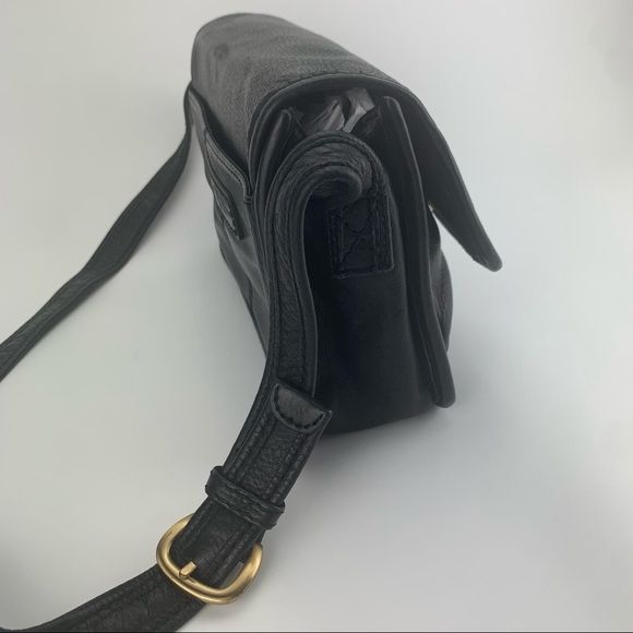 Fossil Classic Collection Shoulder Bag - Picture 10 of 15